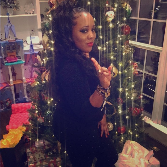 Meet your Posher, Geberta - Picture 2 of 7